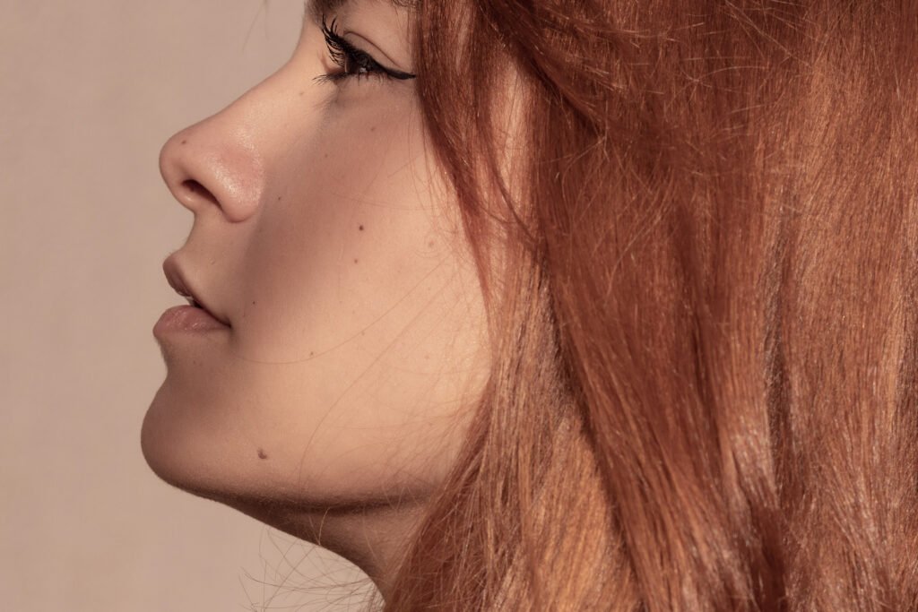 Colágeno oral: o que é, como funciona e por que ele pode transformar sua pele | Grupo Paula Chicralla colágeno oral